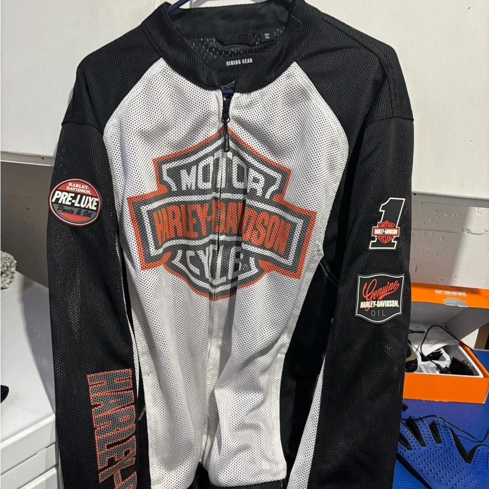 Harley-Davidson Black and White Jacket with Orange Logo - Picture 1 of 3